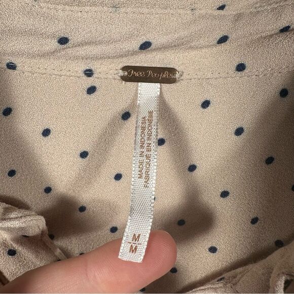 Free People Blush This Town Polka Dot Valentine’s Buttondown Dress Size Medium - Picture 8 of 16